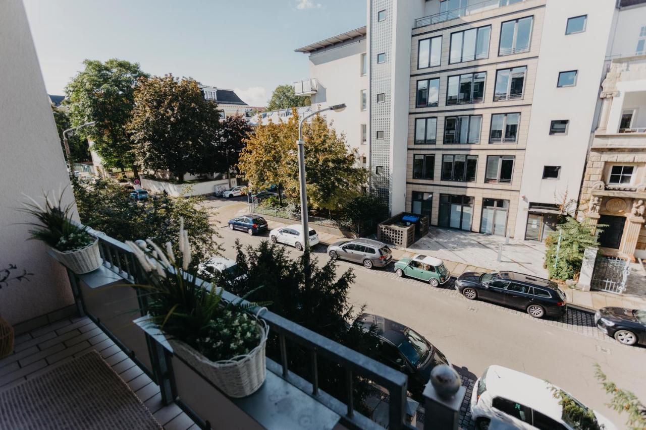 Traber Apartments Im Herzen Leipzigs Balkon Parkplatz المظهر الخارجي الصورة